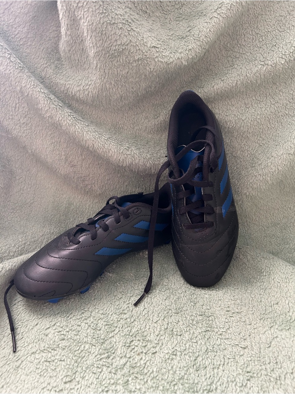 Adidas Goletto Boys Size 2.5 Soccer Cleats Shoes Black Blue Stripes